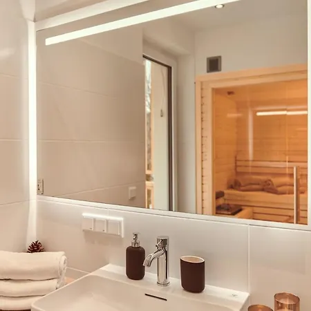 - Alm A6 By Aa Homes Apartman *