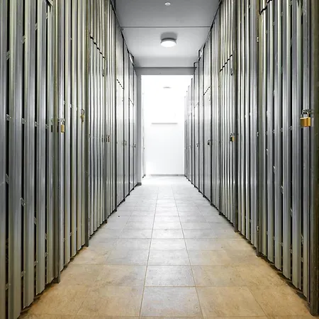 - Alm A6 By Aa Homes アパート タウプリッツ